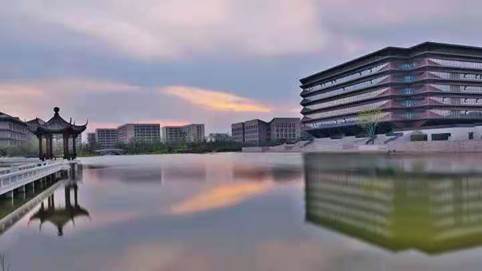 说明: C:\Users\user\Desktop\2021级嘉兴公司会计学专业（ACCA）方向班招生简章与答疑2021-6-28\微信图片_20210628130511.jpg